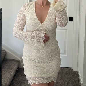 Elegant Cream Lace Dress